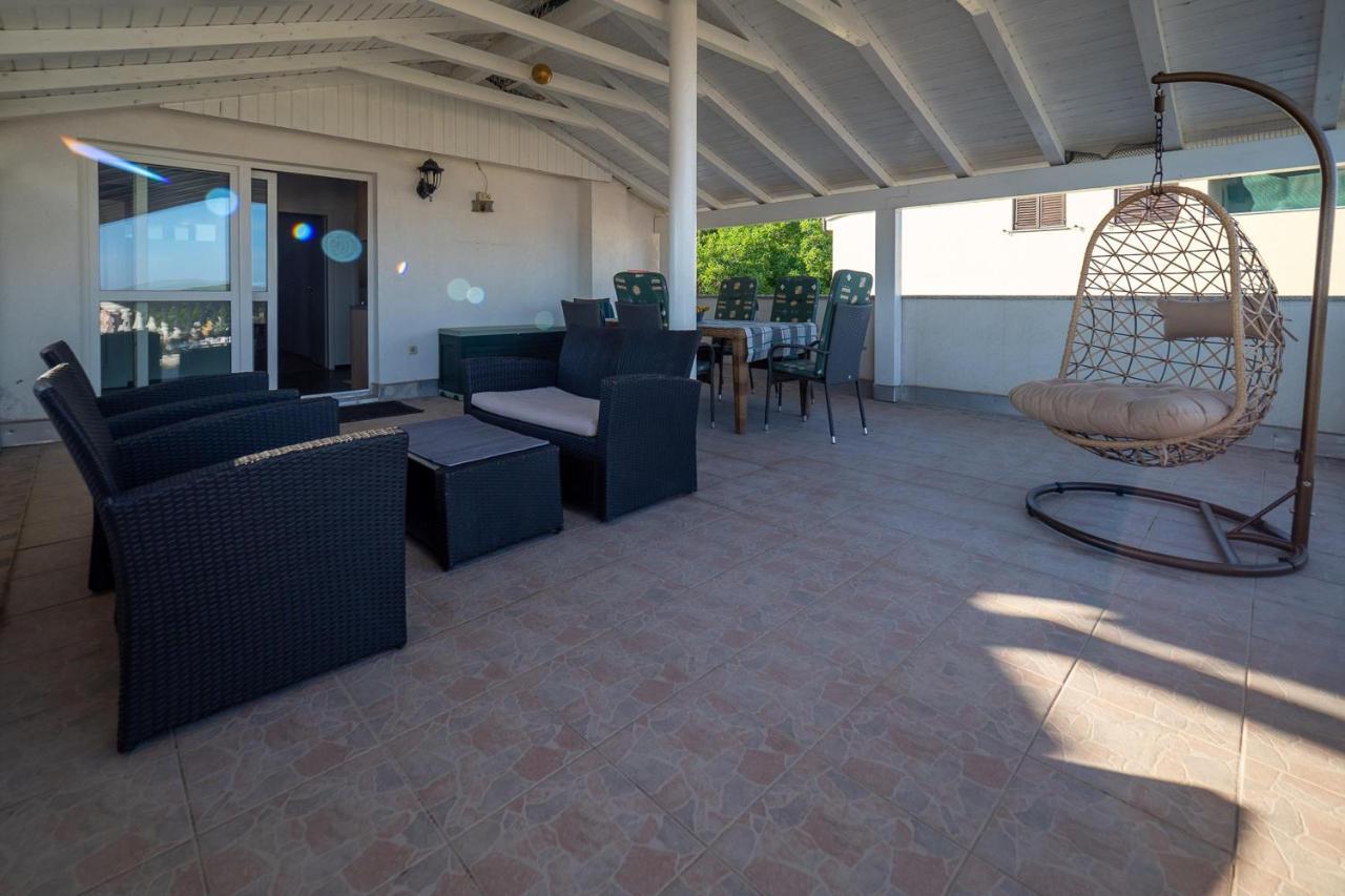 Apartments Domic Banjole Exterior photo